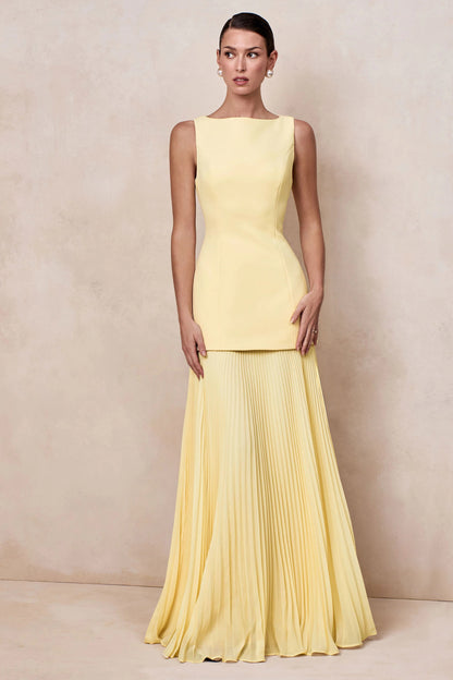 Elegant Sleeveless Pleated Evening Dresses