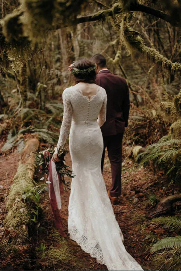 Elegant Lace Mermaid Round Neck Long Sleeves Wedding Dresses