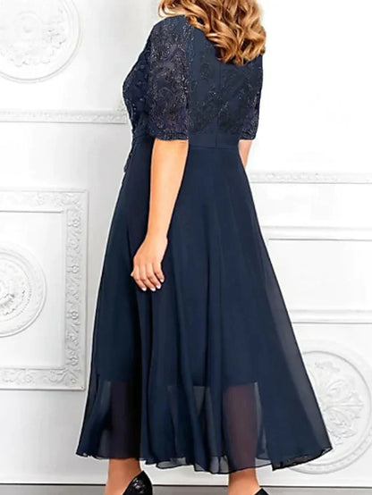 A-Line Mother of the Bride Dress Plus Size Elegant V Neck Ankle Length Chiffon Sequined Half Sleeve with Appliques