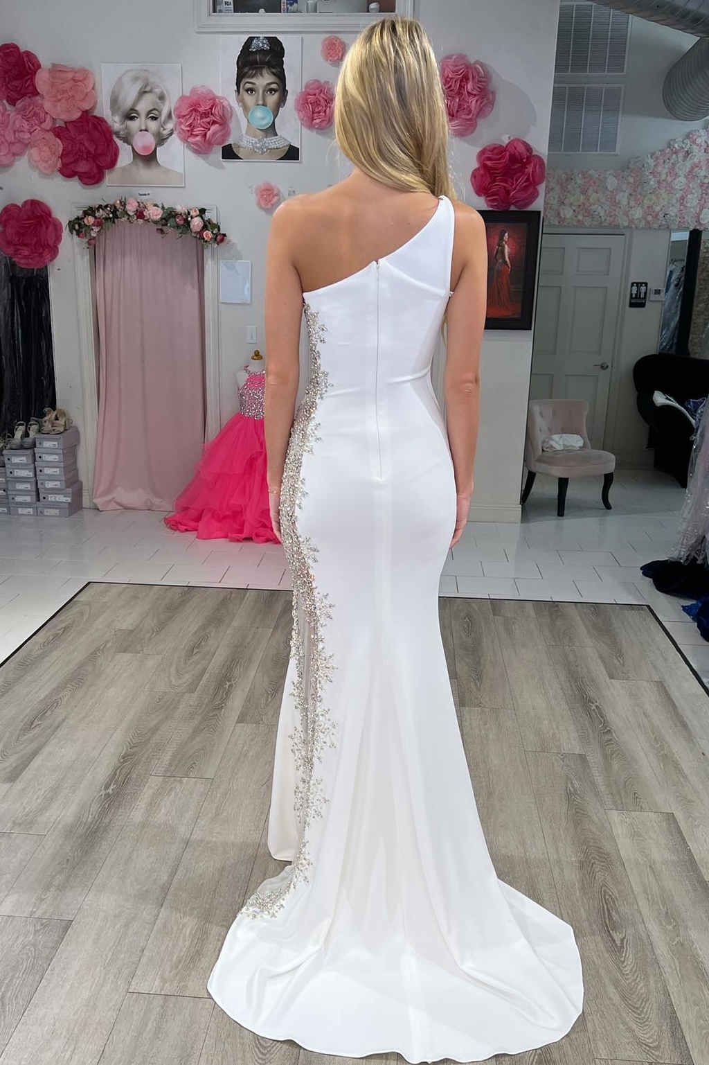 Sheath Mermaid Brush Train Evening Dresses White One Shoulder Beaded Long Formal Dress