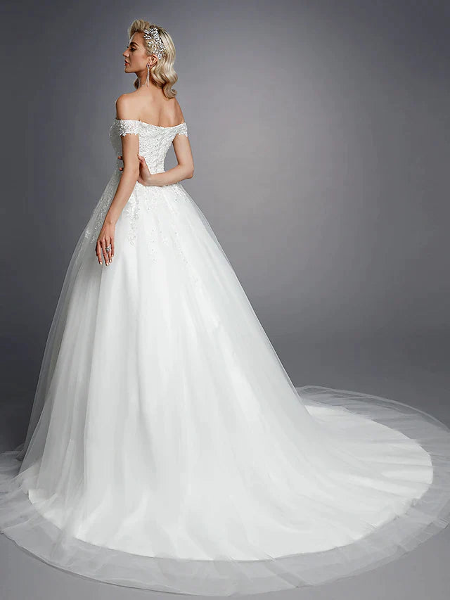 Ball Gown Wedding Dresses Off Shoulder Court Train Lace Tulle Short Sleeve Romantic Sparkle & Shine with Beading Appliques