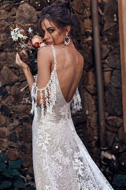 Bohemian Scoop Neckline Backless Beach Wedding Dress