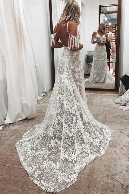 Bohemian Scoop Neckline Backless Beach Wedding Dress