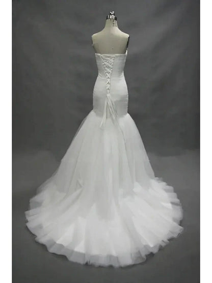 Wedding Dresses Sweetheart Neckline Court Train Tulle Strapless Simple Sexy Little White Dress with Ruched