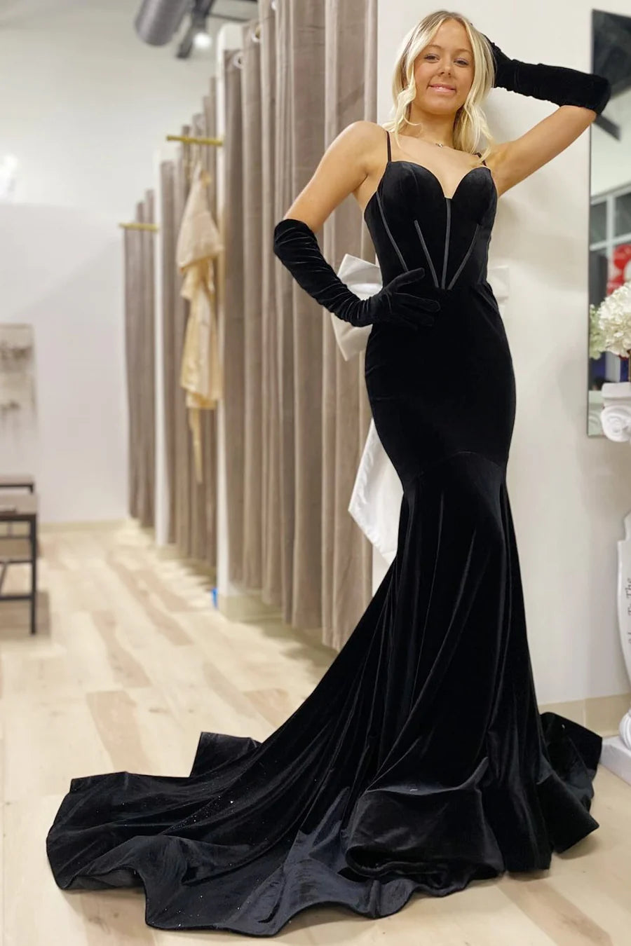 Spaghetti Strap Bow-Back Trumpet Velvet Long Gown