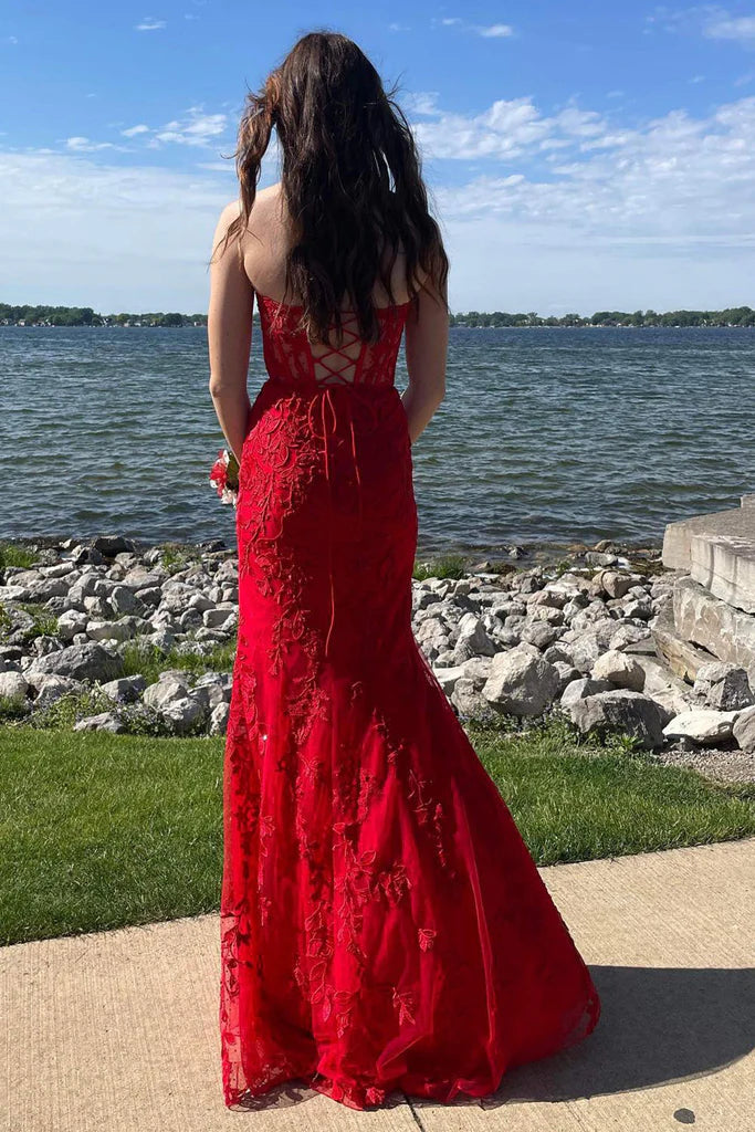 Strapless Mermaid Prom Dress With Lace Appliques