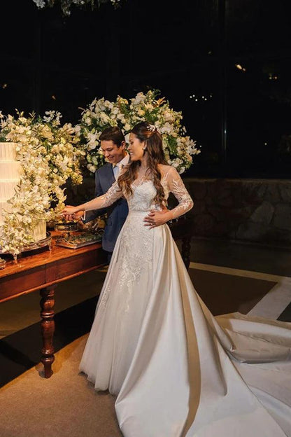 Rustic Lace Long Sleeves Tulle Wedding Dress With Detachable Satin