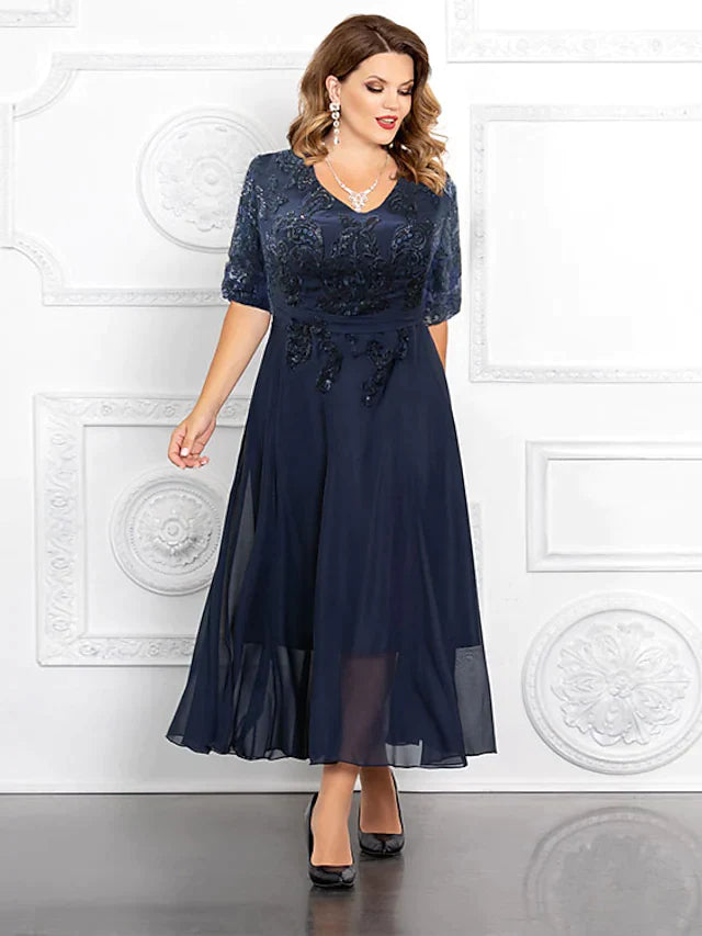 A-Line Mother of the Bride Dress Plus Size Elegant V Neck Ankle Length Chiffon Sequined Half Sleeve with Appliques