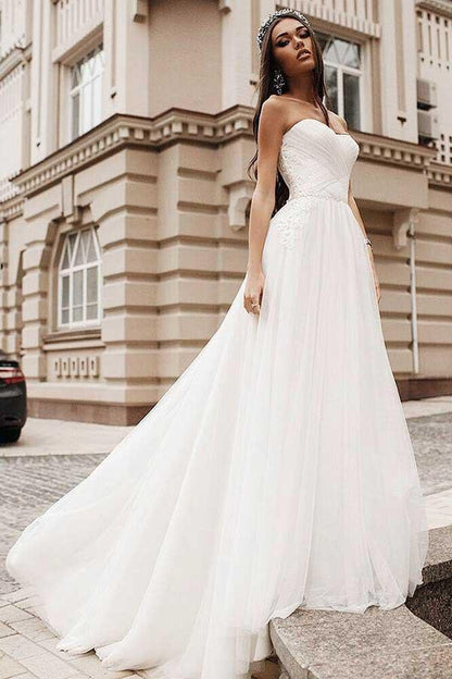 A-Line Sweetheart Sweep Train Tulle Wedding Dress with Appliques