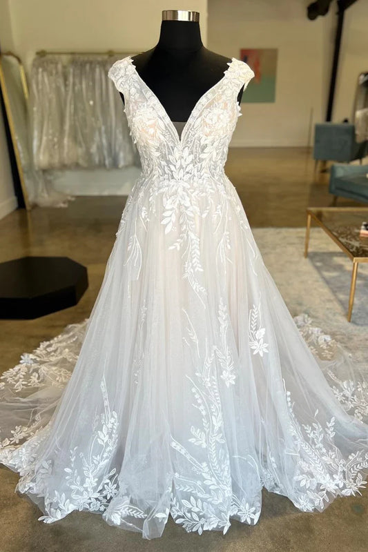 White Tulle Lace Plunge V Sleeveless Backless Mopping The Floor Long Bridal Gown ﻿