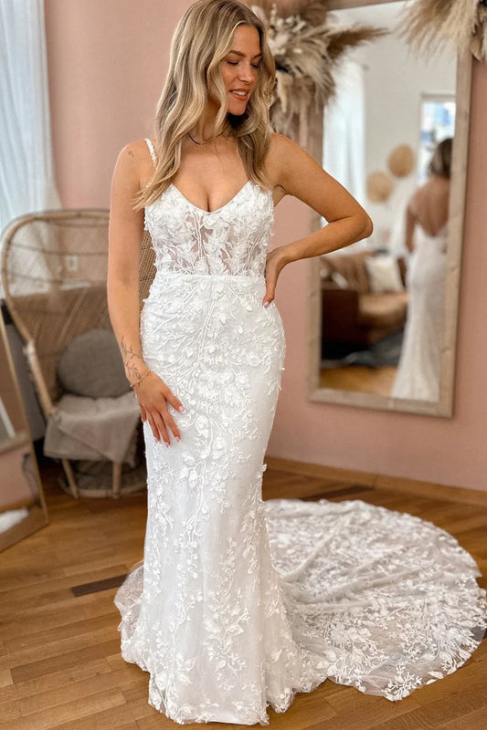 Luxurious Mermaid V Neck Spaghetti Strap Backless Lace Wedding Dresses with Appliques