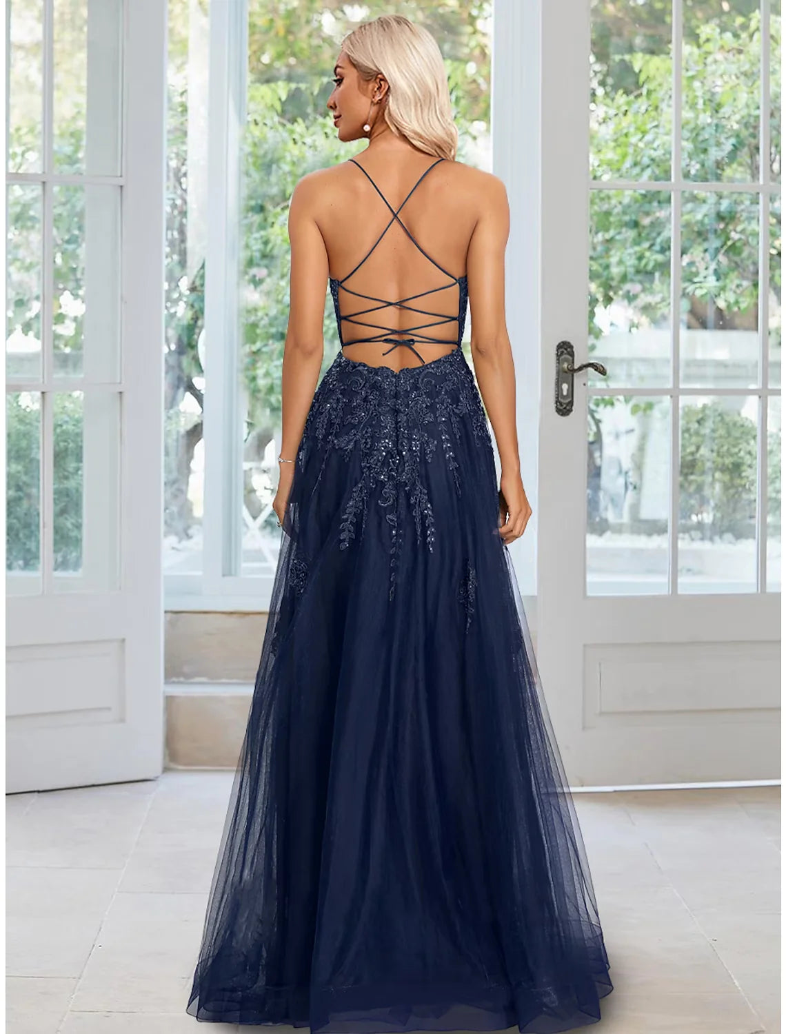 A-Line Sheath / Column Evening Gown Floral Dress Formal Floor Length Sleeveless Spaghetti Strap Tulle with Sequin Appliques