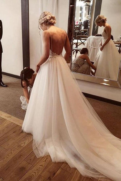 Backless Lace/Tulle Beach Wedding Dress Fashion Bridal Gown