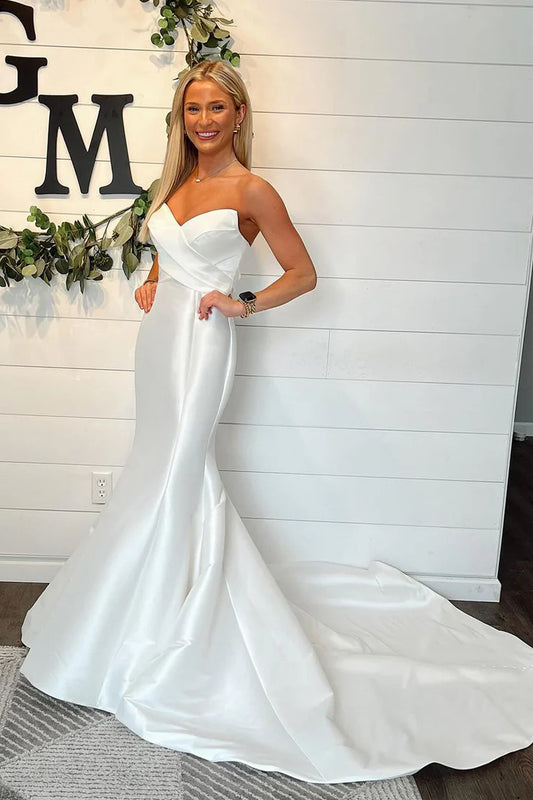 Simple Strapless Off-the-Shoulder Mermaid Back Buckle Wedding Dresses with Train