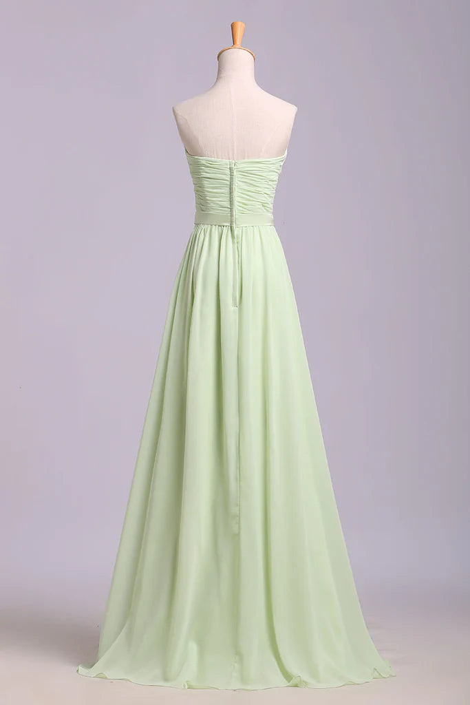 A Line Tulle Long Prom Dress Chiffon Pleated Sleeveless Bridesmaid Dresses