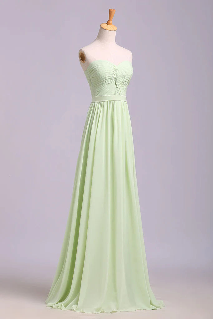 A Line Tulle Long Prom Dress Chiffon Pleated Sleeveless Bridesmaid Dresses