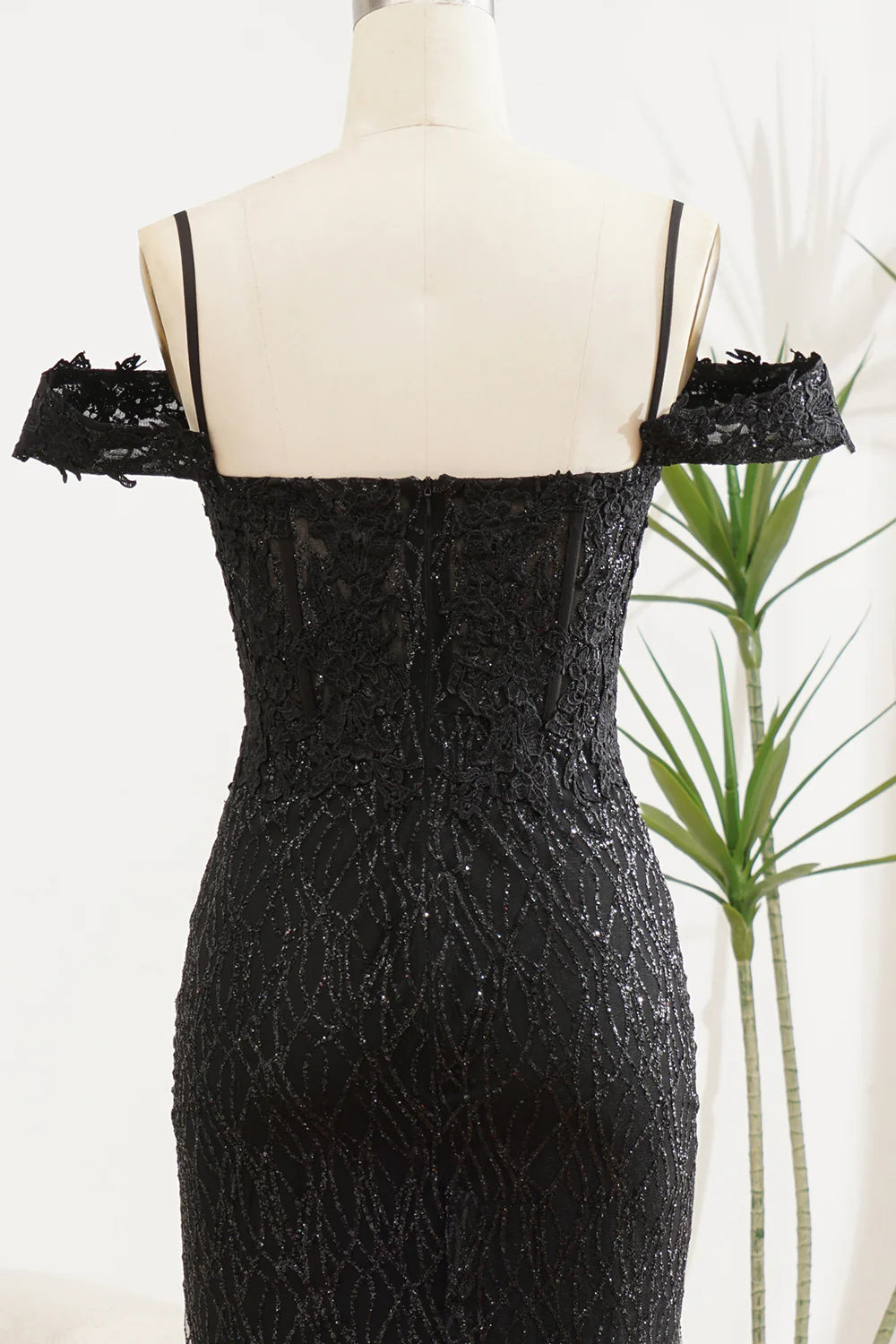 Sparkly Black Square Neck Mermaid Off The Shoulder Slim-fit Prom Dress With Slit ﻿