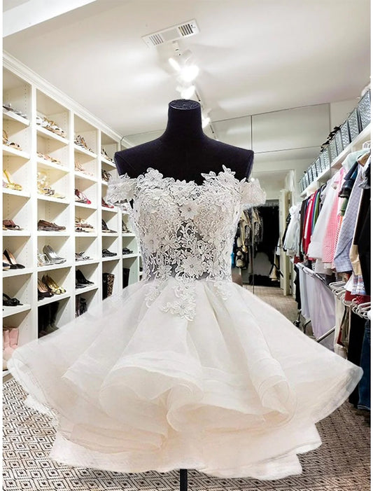 Ball Gown Homecoming Dresses Floral Dress Christmas Short / Mini Sleeveless Strapless Organza with Buttons Appliques