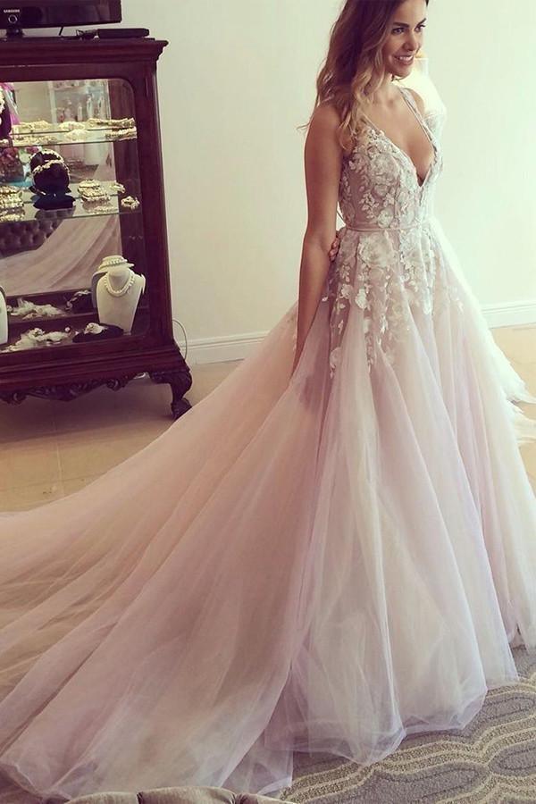 V-neck Long Wedding Dress/Prom Dress with Appliques