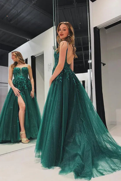 Elegant A Line Spaghetti Straps Green Tulle Backless Prom Dress with Appliques