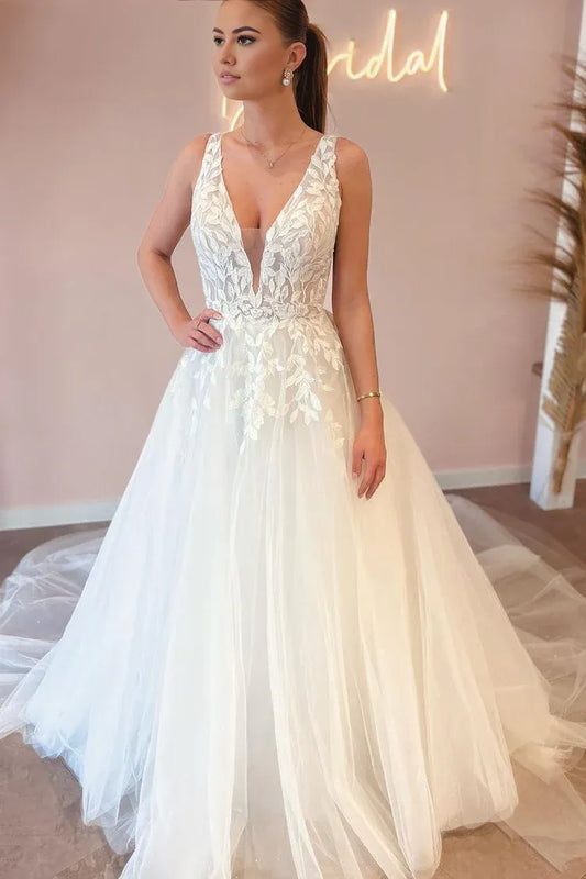 Fairy A Line V Neck Tulle Sleeveless Backless Wedding Dresses with Appliques