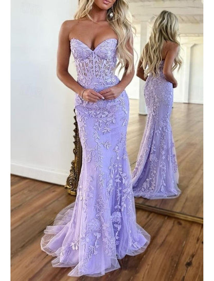 December Wedding Guest Dress Mermaid / Trumpet Glittering Dress Sleeveless Strapless Lace Backless with Appliques Prom Dresses