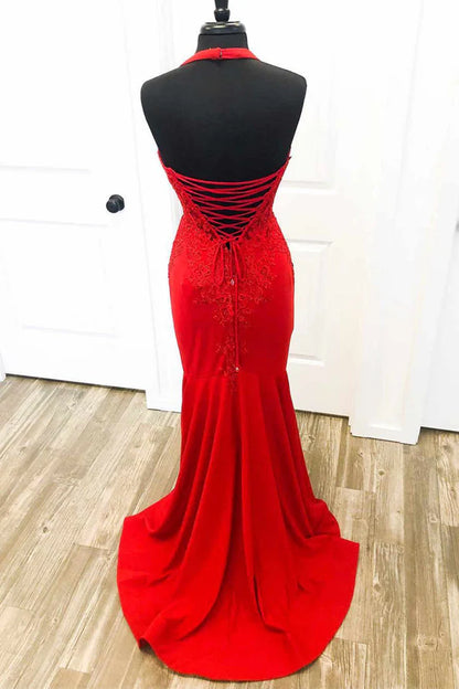 Elegant Halter Mermaid Prom Dress with Appliques