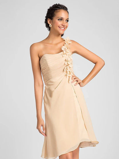 Sheath / Column Bridesmaid Dress One Shoulder Sleeveless Knee Length Chiffon with Side Draping / FlowerSheath / Column Bridesmaid Dress One Shoulder Sleeveless Knee Length Chiffon with Side Draping / Flower