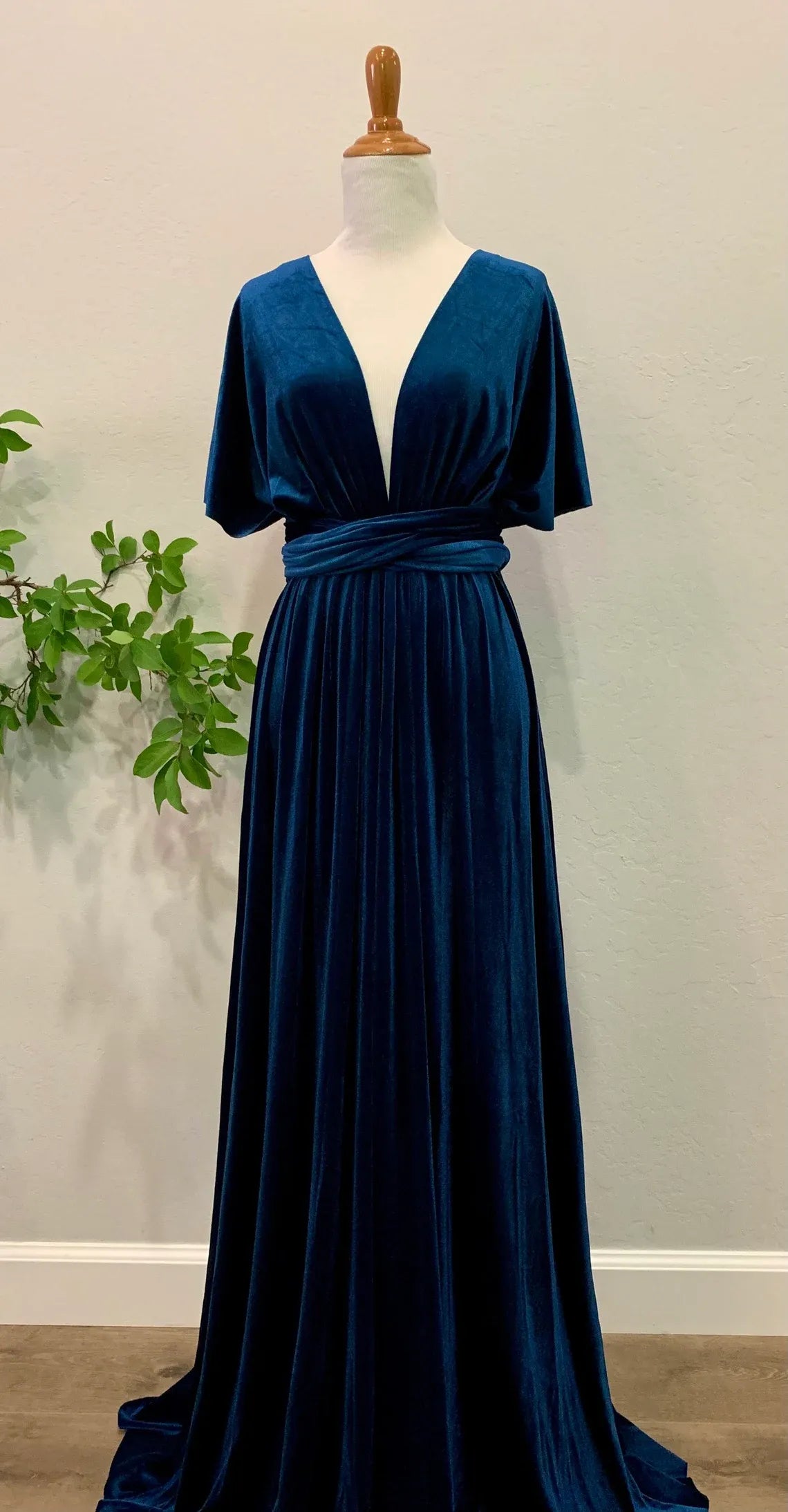 Autumn winter customized version formal long velvet dress wrap dress velvet wrinkle elegant bridesmaid dress