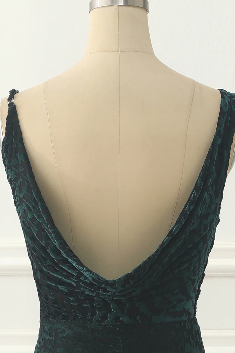 Dark Green V-Neck Spaghetti Strap Backless Velvet Mermaid Prom Dress ﻿