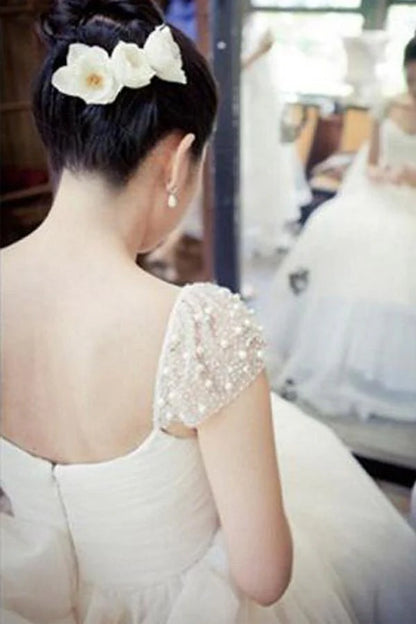 Scoop Cap Sleeves Sweep Train Beading Pleated Wedding Dress with Beading