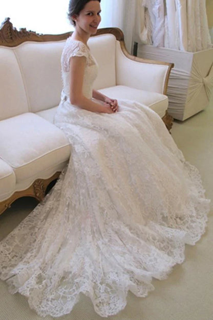 Scoop Neck Short Sleeve A-Line Lace Wedding Dress