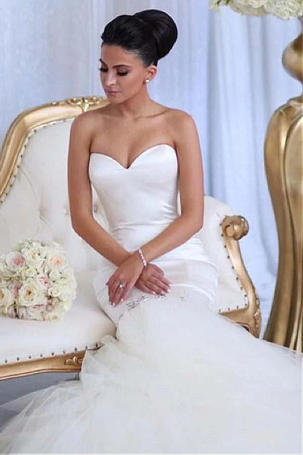 Sweetheart Neckline Memaid Wedding Dresses With Beading