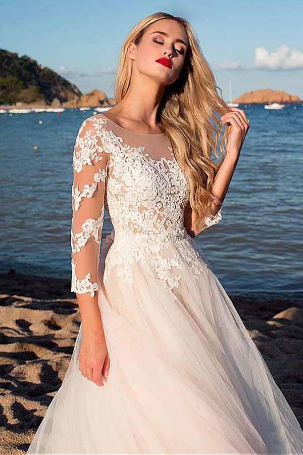 Tulle Scoop Neckline A-line Wedding Dress With Lace Appliques