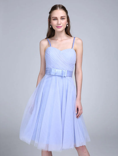 A-Line Bridesmaid Dress Spaghetti Strap Sleeveless Knee Length Tulle with Bow(s) / Criss Cross