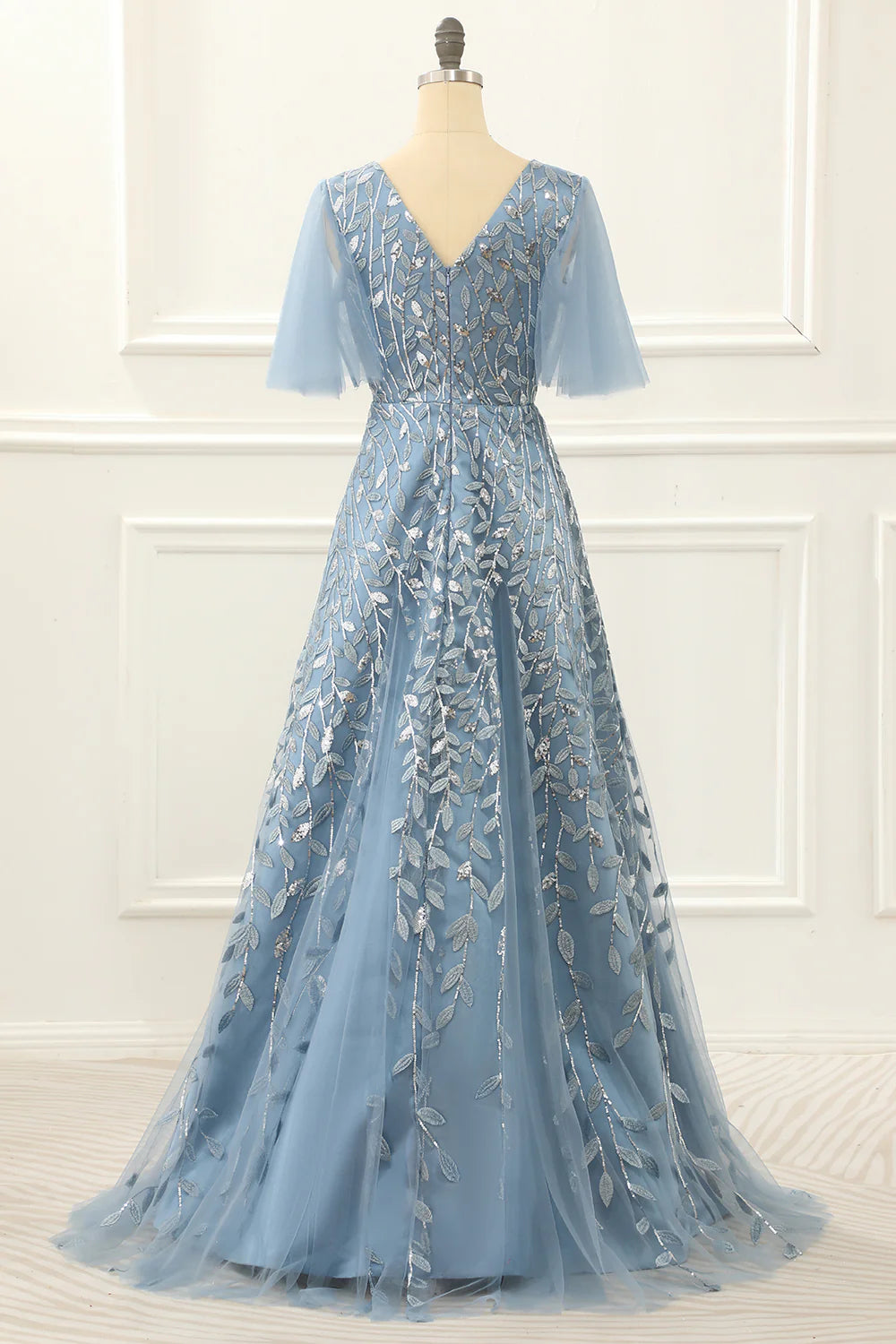 Blue V-Neck A Line Tulle Half Sleeve Prom Dress with Lace Appliques ﻿